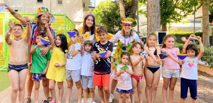 Club Family Hotel Best Family, hotel per famiglie, bambini al centro. Servizi, animazione, tutto compreso, anche bibite, spuntini e merende, animazione tutto il giorno e servizio baby sitter